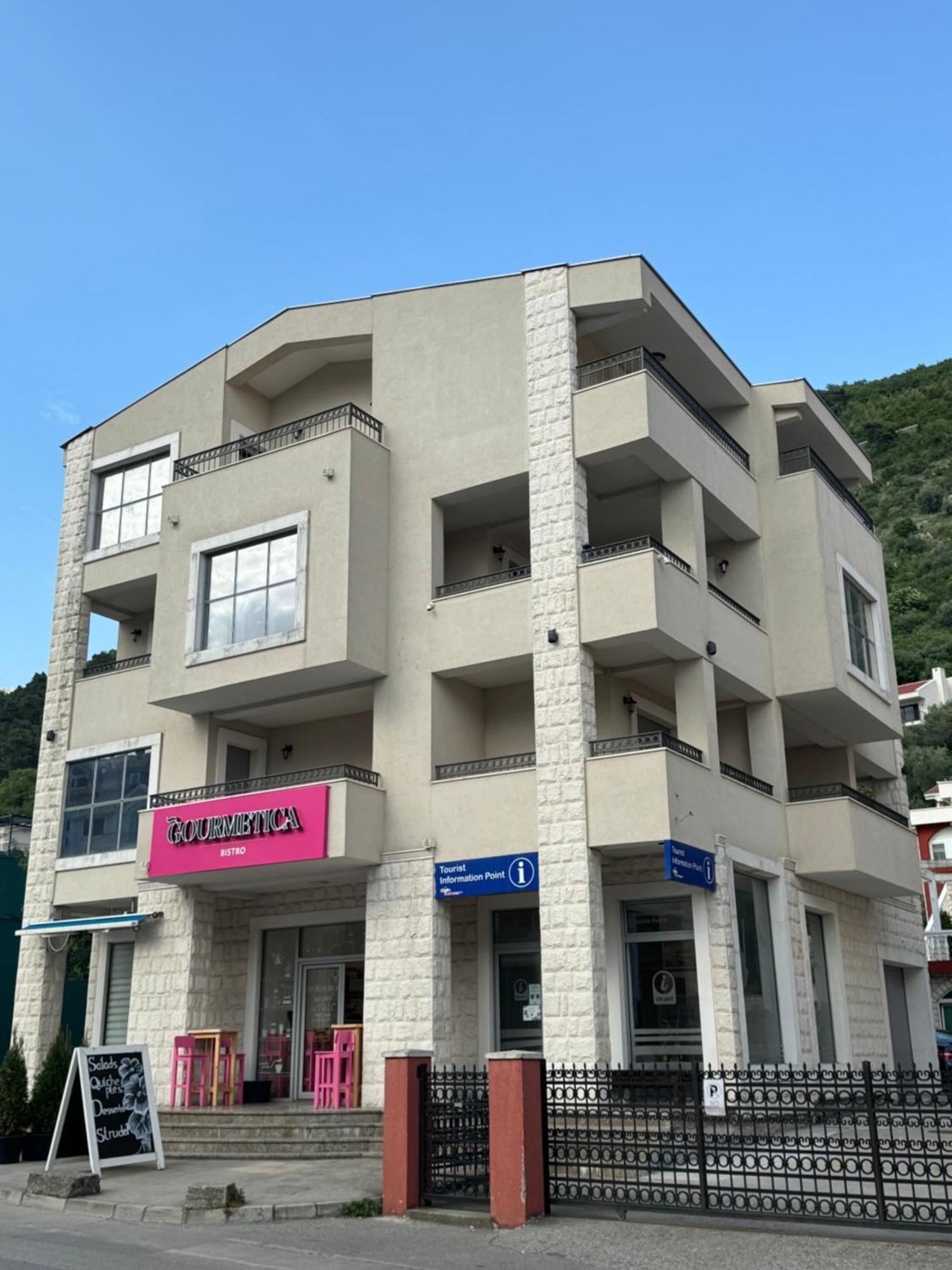 柏勒挞公寓 布德瓦 外观 照片